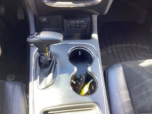Used 2018 Dodge Durango GT AWD/4WD image 20