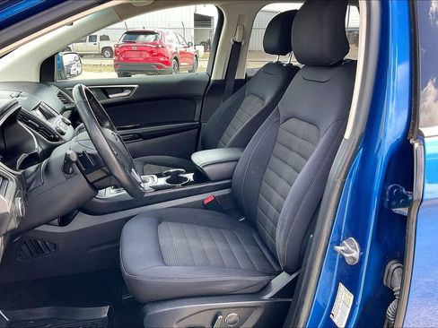 Used 2018 Ford Edge SEL image 18