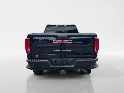 Used 2022 GMC Sierra 2500 Denali AWD/4WD image 4