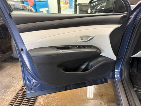 Used 2025 Hyundai Tucson SEL AWD/4WD image 18