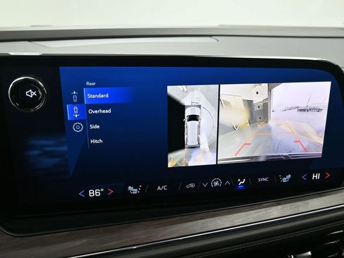 Used 2025 Chevrolet Tahoe LT image 35