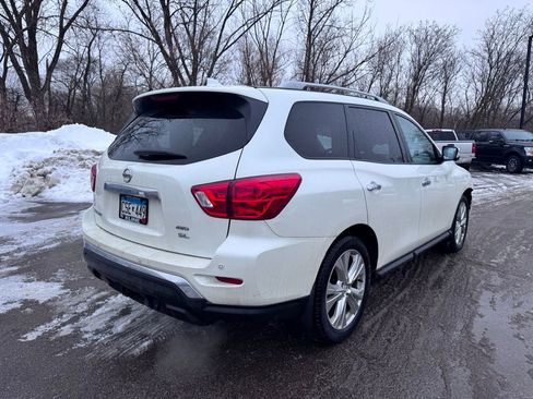 Used 2019 Nissan Pathfinder SL w/ SL Premium Package image 7