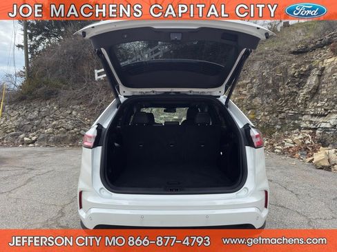 Certified 2022 Ford Edge ST-Line image 10