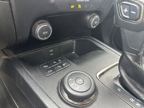 Used 2019 Ford Ranger XL w/ FX4 Off-Road Package AWD/4WD image 6