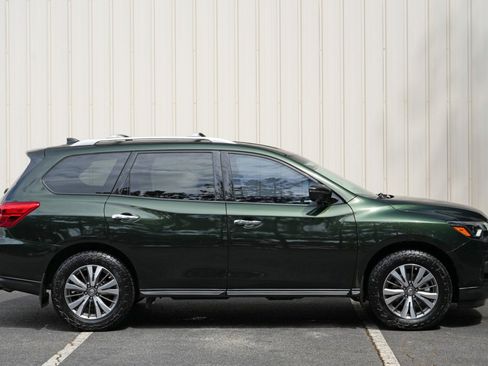 Used 2019 Nissan Pathfinder SL AWD/4WD image 55