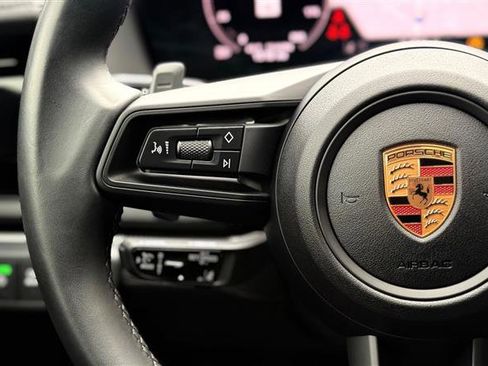 Used 2025 Porsche Panamera 4 w/ Premium Package image 24