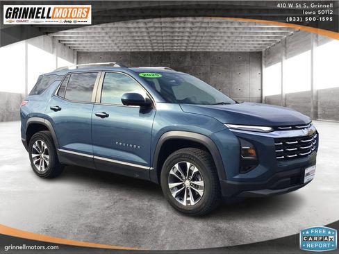 Used 2025 Chevrolet Equinox LT w/ Convenience Package II AWD/4WD image 3