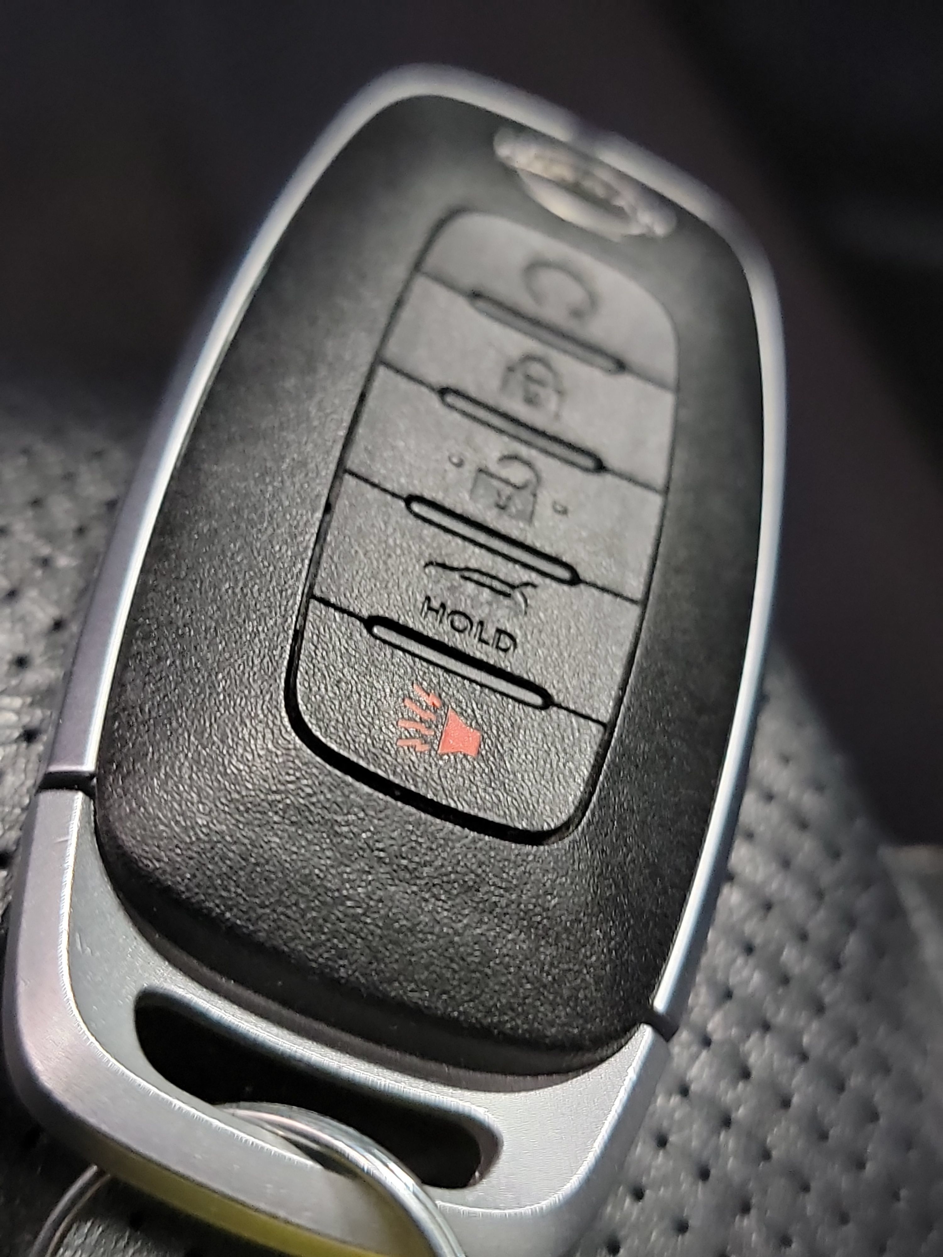 Used 2023 Nissan Rogue Platinum FWD image 32