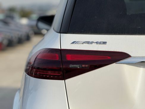 New 2026 Mercedes-Benz GLE 53 AMG 4MATIC image 8