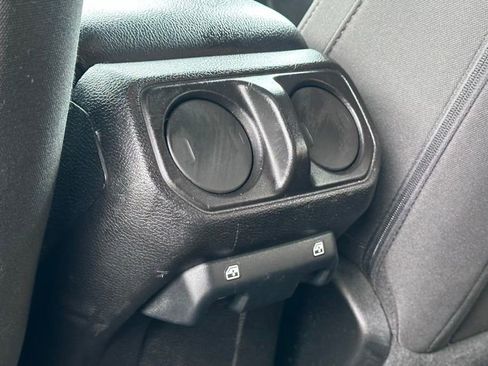 Used 2020 Jeep Wrangler Unlimited Sport S AWD/4WD image 16