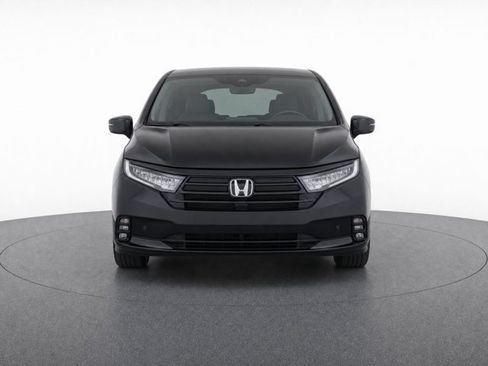 Used 2024 Honda Odyssey Sport image 2