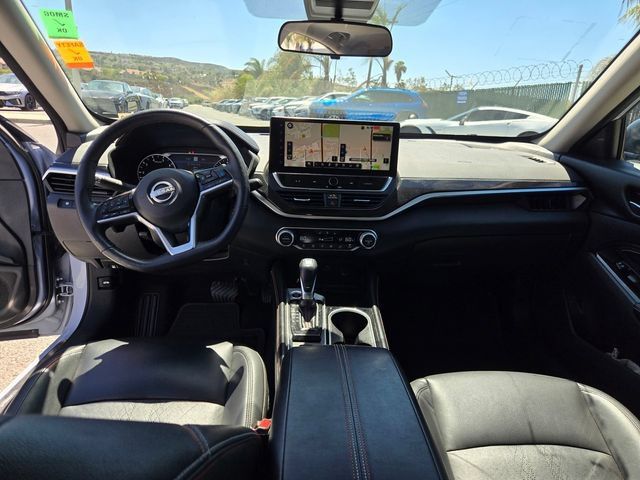 Used 2023 Nissan Altima 2.0 SR FWD image 15
