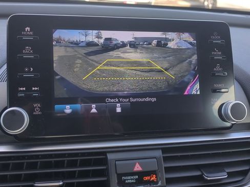 Used 2022 Honda Accord Sport image 13