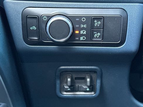 New 2025 Ford Maverick XLT w/ XLT Luxury Package image 24