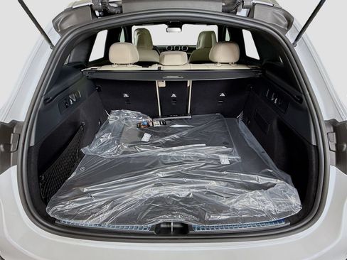 New 2026 Mercedes-Benz GLC 300 4MATIC image 27