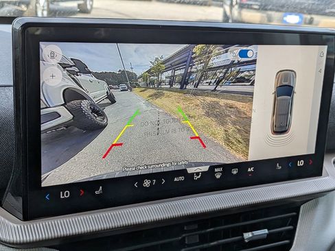 New 2026 Ford Explorer Active RWD image 24