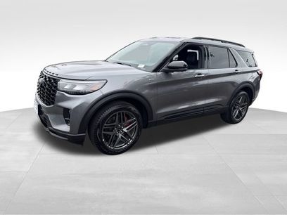 Used 2025 Ford Explorer ST-Line w/ ST-Line Street Pack
