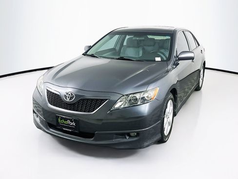 Used 2009 Toyota Camry SE image 3