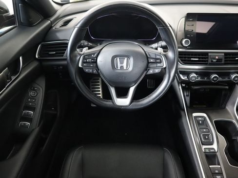Used 2021 Honda Accord Sport image 10
