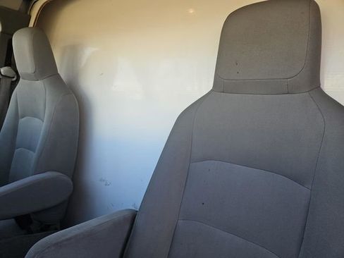 Used 2019 Ford E-350 and Econoline 350 Super Duty w/ Power Windows & Locks Group image 26