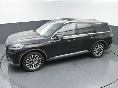 Used 2020 Lincoln Aviator Reserve image 31