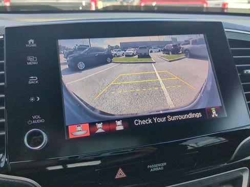 Used 2022 Honda Ridgeline Black Edition image 21
