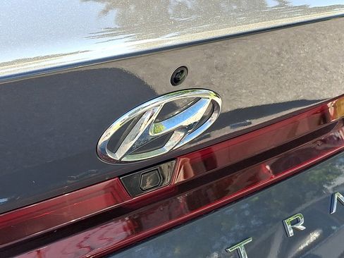 Certified 2023 Hyundai Elantra SEL FWD image 29