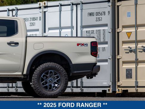 New 2025 Ford Ranger XLT w/ FX4 Off-Road Package AWD/4WD image 34