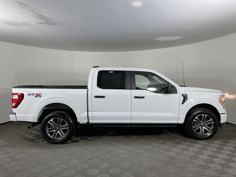 Used 2022 Ford F150 XL w/ STX Appearance Package image 5