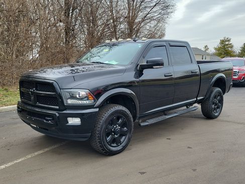 Used 2014 RAM 2500 Laramie w/ Black Appearance Group image 2