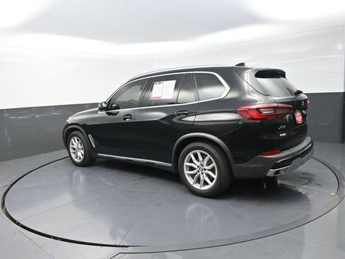 Used 2020 BMW X5 xDrive40i AWD/4WD image 48