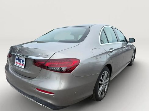 Used 2022 Mercedes-Benz E 350 4MATIC Sedan image 7