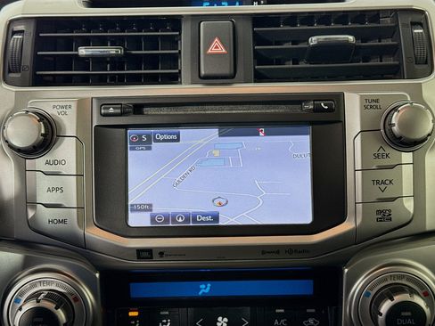 Used 2016 Toyota 4Runner Limited AWD/4WD image 13