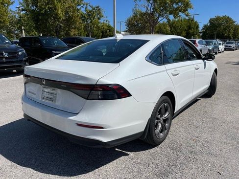 Used 2023 Honda Accord EX image 4