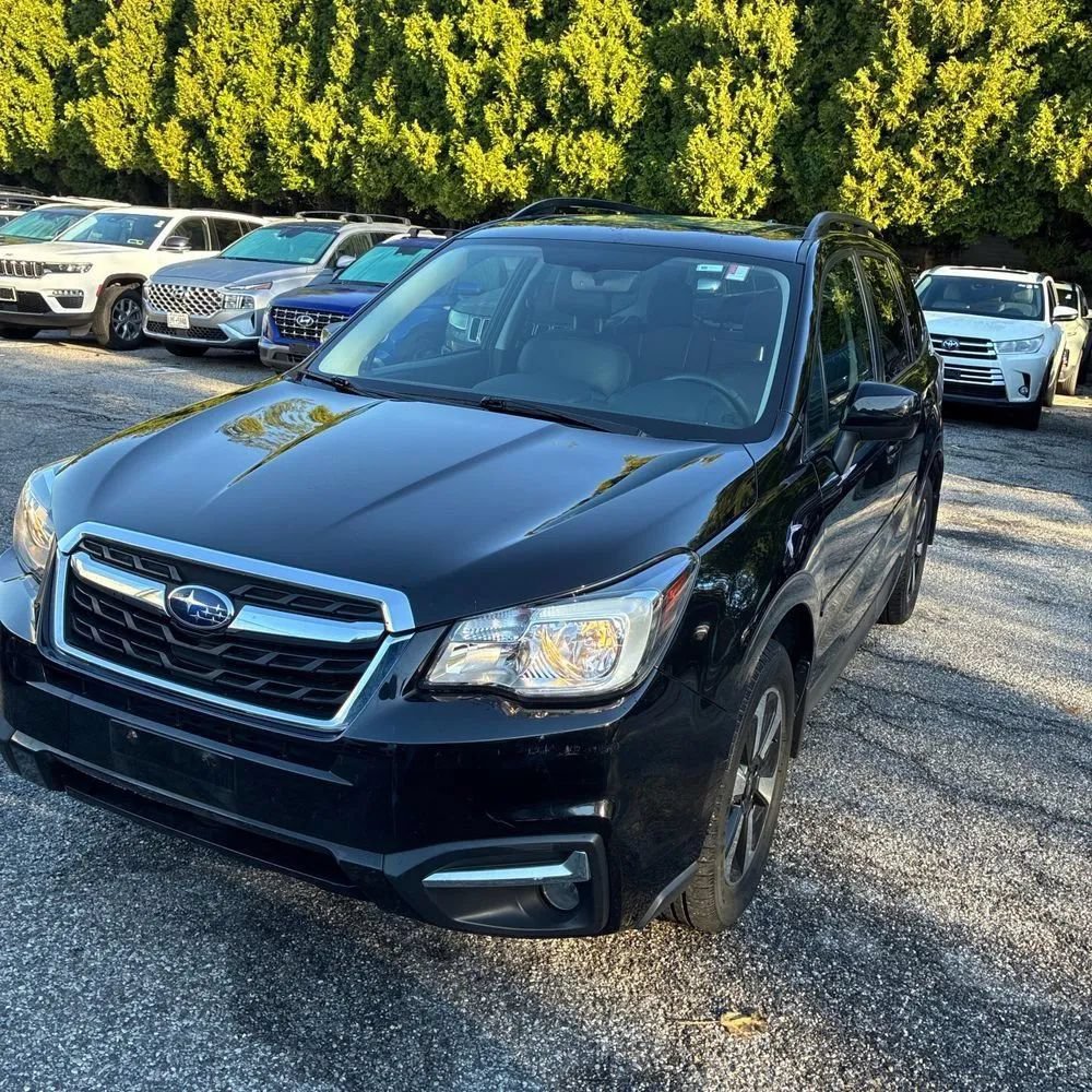 Used 2017 Subaru Forester 2.5i Limited AWD/4WD image 1