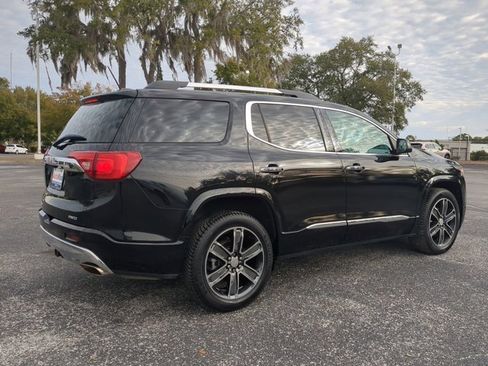 Used 2017 GMC Acadia Denali w/ Technology Package image 4