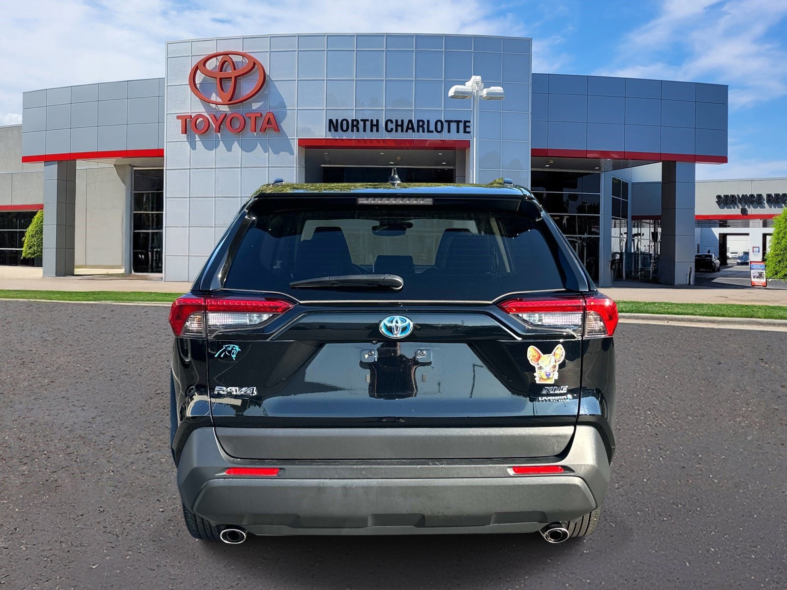 Used 2024 Toyota RAV4 XLE Premium w/ Weather Package AWD/4WD image 5