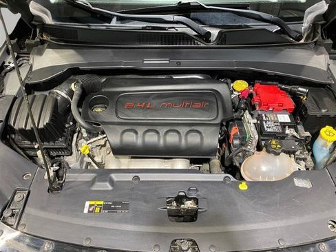 Used 2021 Jeep Compass Limited AWD/4WD image 21