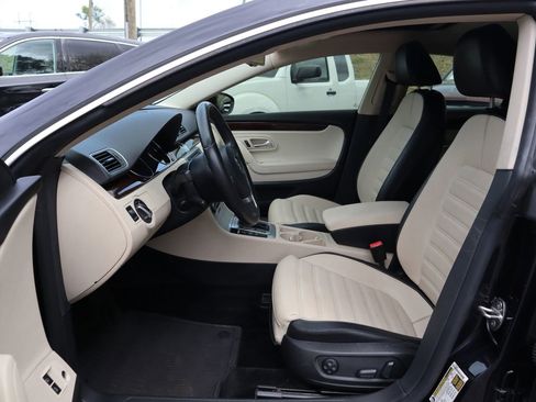 Used 2012 Volkswagen CC Lux Plus image 9