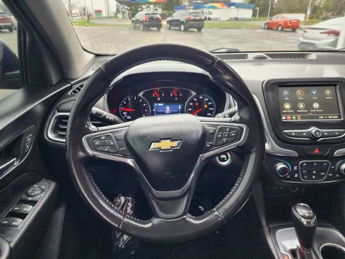 Used 2019 Chevrolet Equinox LT FWD image 11