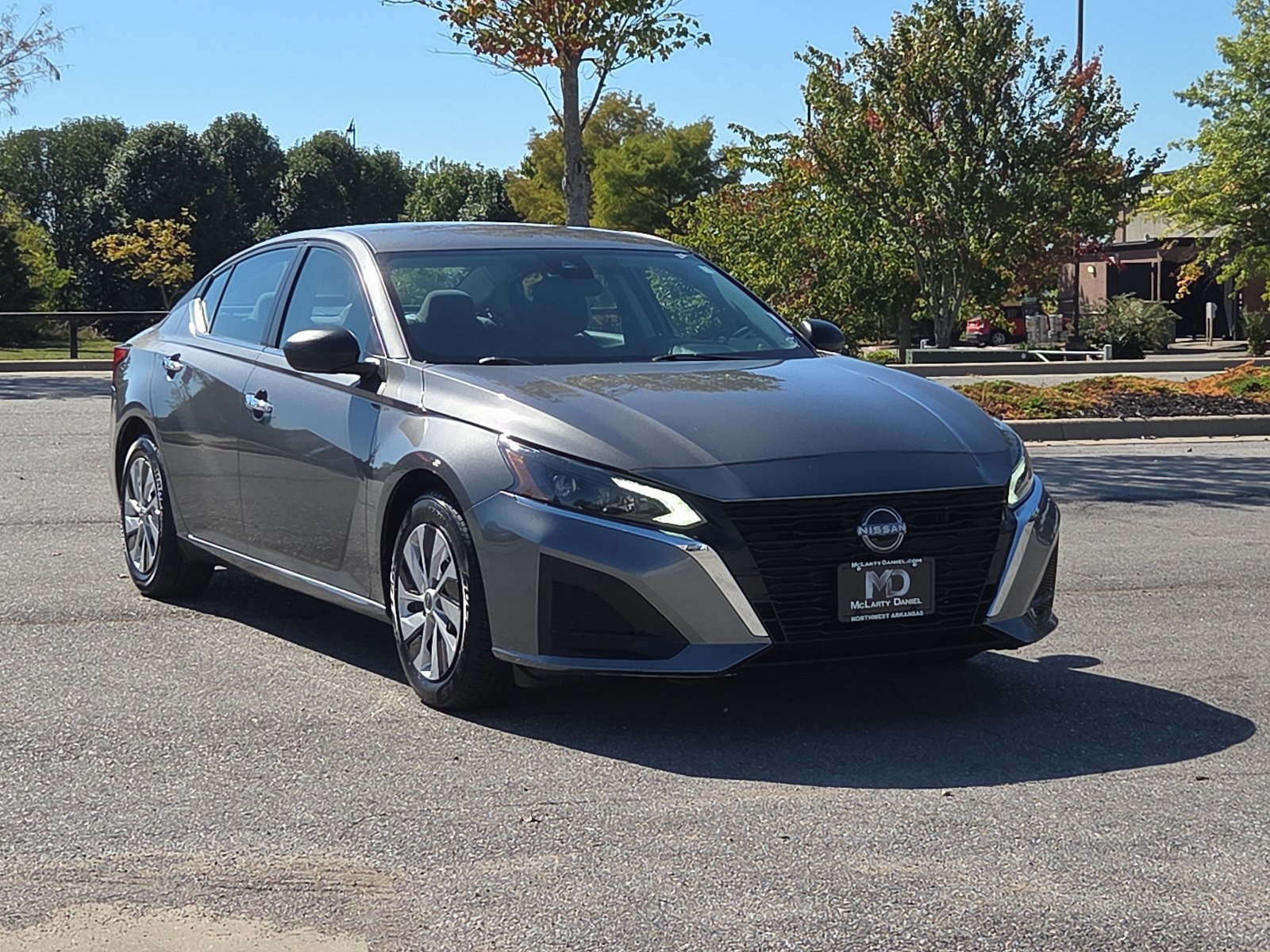 Used 2024 Nissan Altima 2.5 S FWD image 1