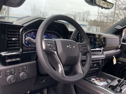 New 2026 Chevrolet Silverado 2500 ZR2 w/ ZR2 Bison Edition image 14