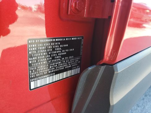 Used 2022 Volkswagen Taos SE w/ IQ.Drive SE Package image 30