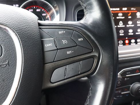 Used 2023 Dodge Charger SXT RWD image 25