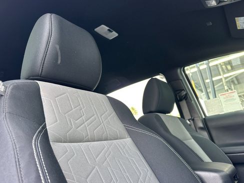 Certified 2023 Toyota Tacoma TRD Off-Road image 15