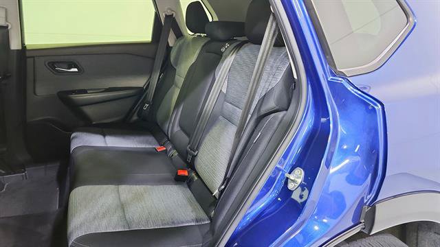 Used 2023 Nissan Rogue SV FWD image 20