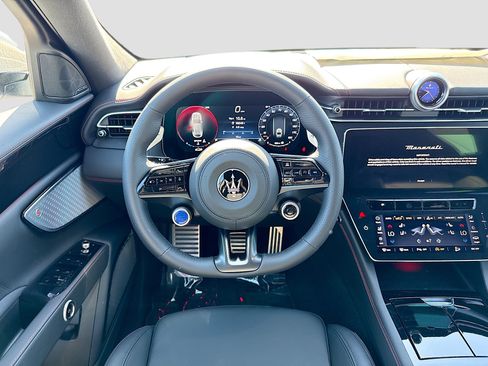 New 2026 Maserati Grecale Modena AWD/4WD image 18