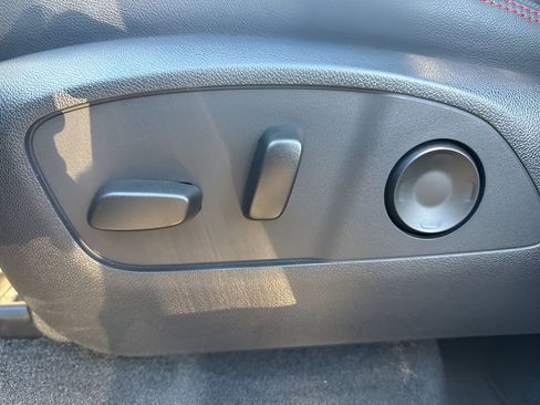 Used 2024 Chevrolet Traverse RS w/ LPO, Floor Liner Package AWD/4WD image 12