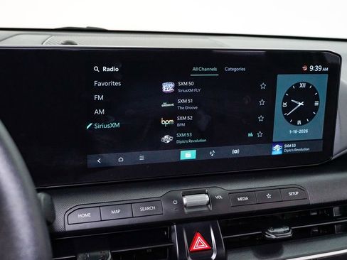 Certified 2025 Kia K4 LXS image 18