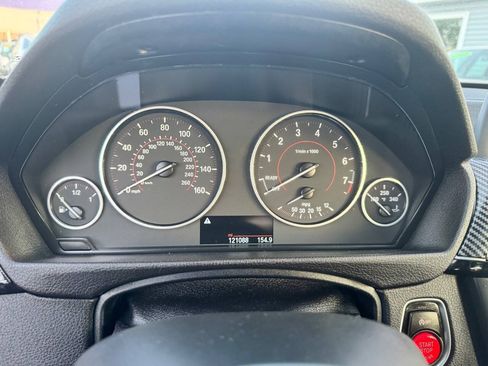 Used 2016 BMW 328i Gran Turismo xDrive AWD/4WD image 19